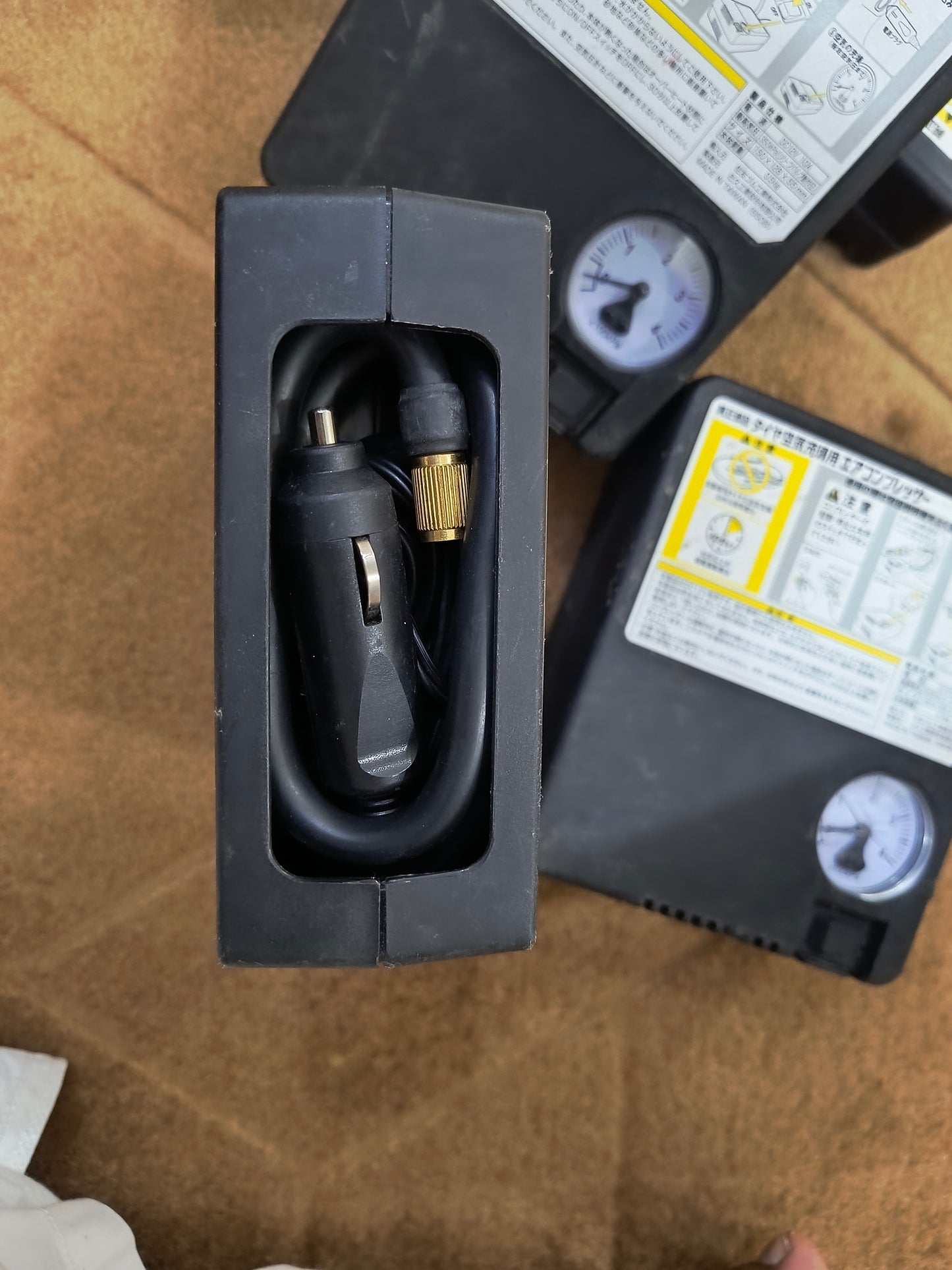 Original Japan Lot Portable Tyre Inflator – Heavy Duty Air Compressor | Fast Inflation 35-45 PSI for All Cars